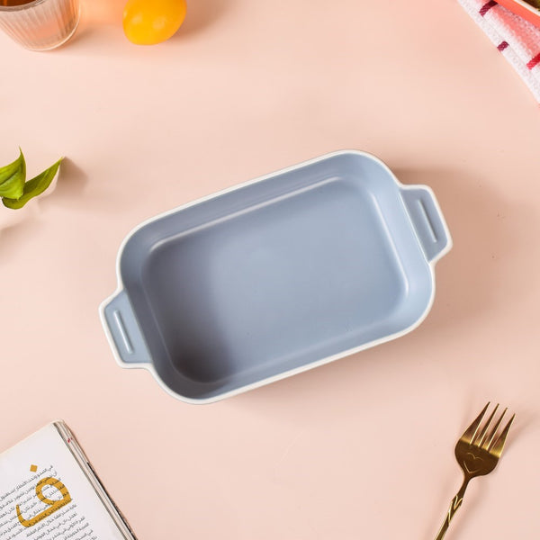 Baking Pan With Handles