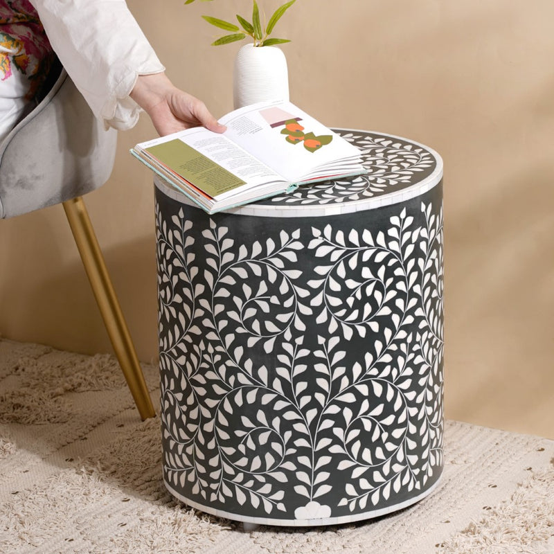 Leafy Vine Round Side Table