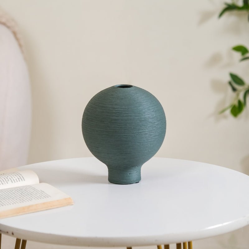 Ceramic Elegance Handcrafted Vase- Ceramic Elegance Vase, Handcrafted Decorative Vase, Elegant Ceramic Vase, Handcrafted Vase Decor