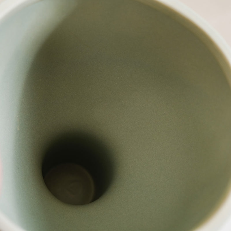 Flambeau Inspired Decorative Vase- Flambeau-Inspired Vase, Decorative Flambeau Vase, Elegant Vase Design, Flambeau Decor, Artistic Decorative Vase