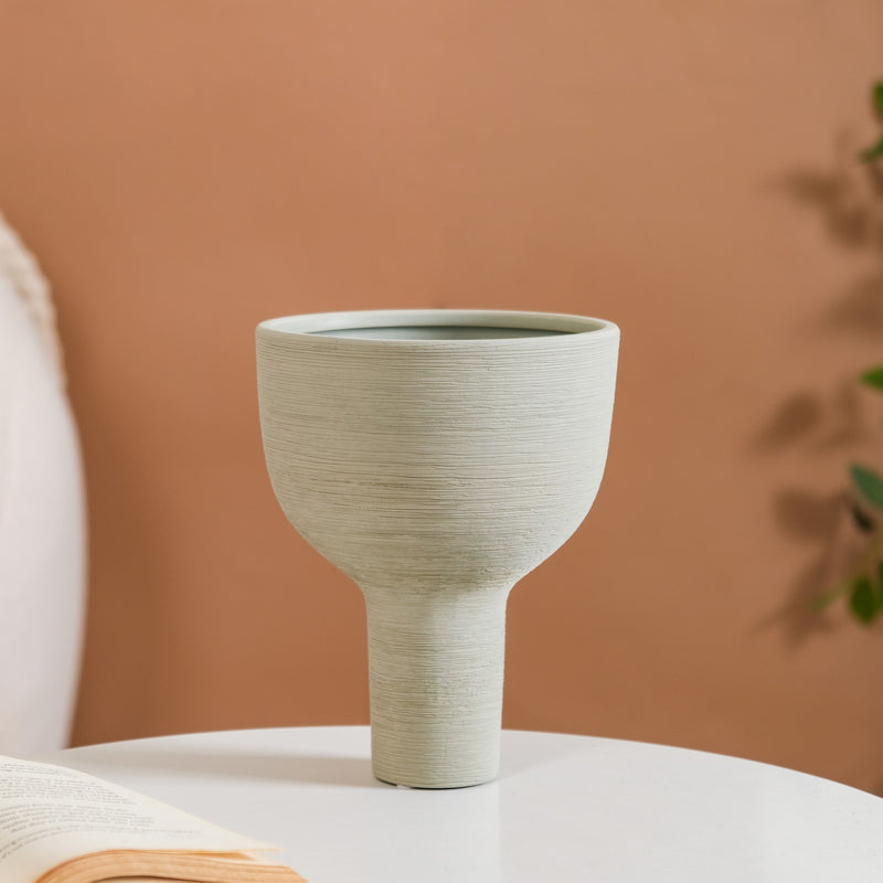Flambeau Inspired Decorative Vase- Flambeau-Inspired Vase, Decorative Flambeau Vase, Elegant Vase Design, Flambeau Decor, Artistic Decorative Vase