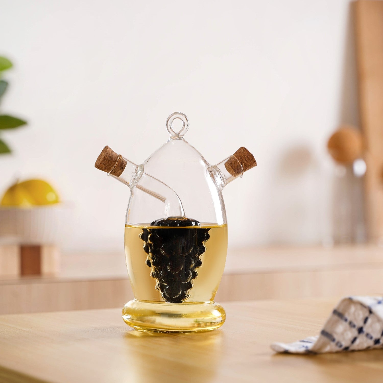 Grape Cluster Cruet For Italian Restaurants And Gourmet Oils