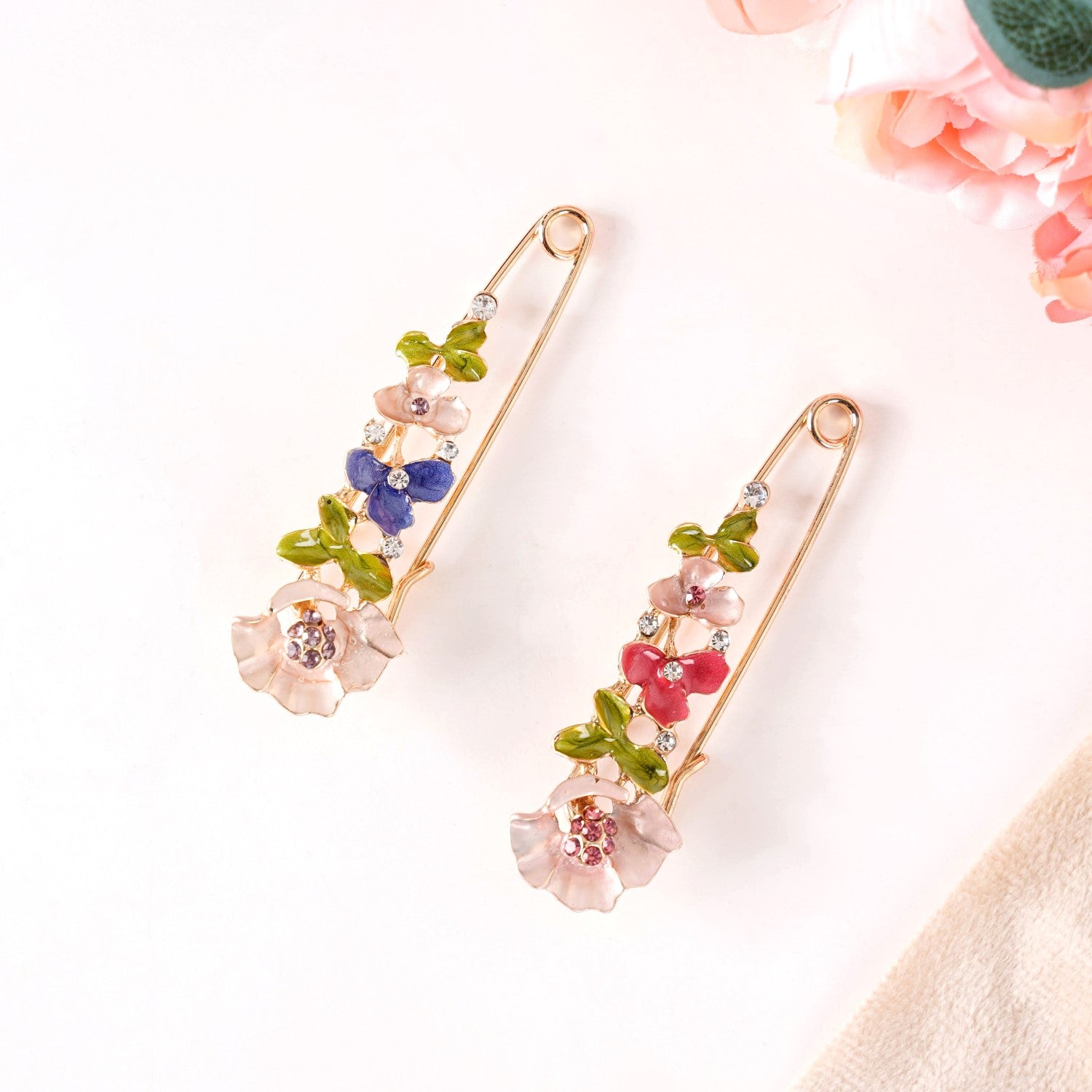 gown saree shoulder brooch online