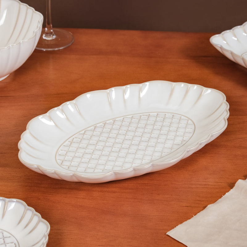 White Moroccan Art 28-Piece Dinner Set For 6