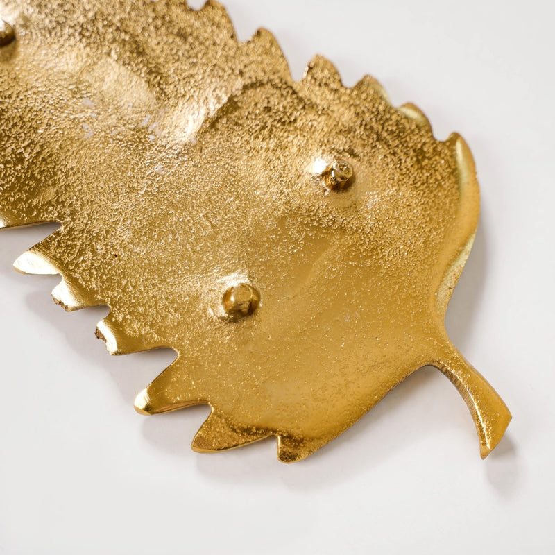 Golden Fern Leaf Metal Tray With Handle Set Of 2 - Gold decorative tray, leaf metal tray, golden serving tray, metallic tray