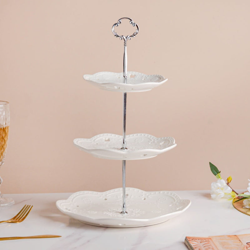 White Crochet Ceramic 3-tier Cupcake Stand
