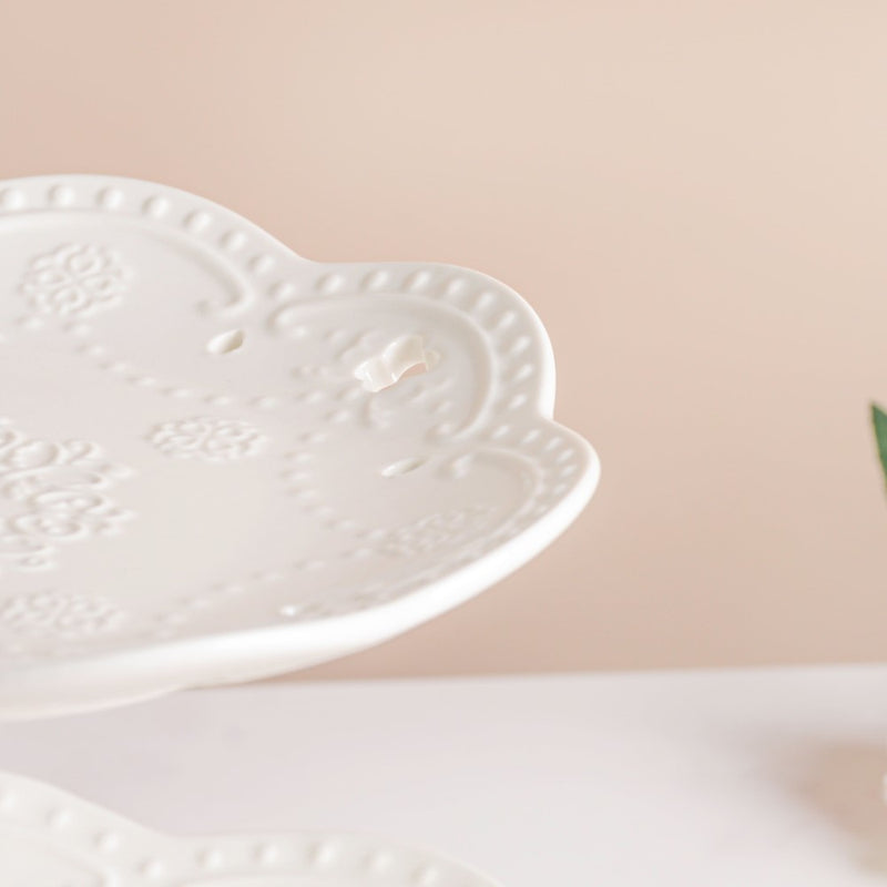 White Crochet Ceramic 3-tier Cupcake Stand