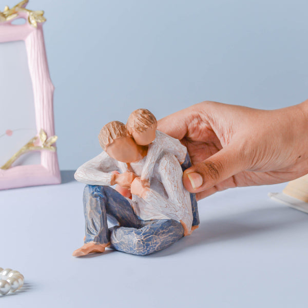 Parent and Child Showpiece