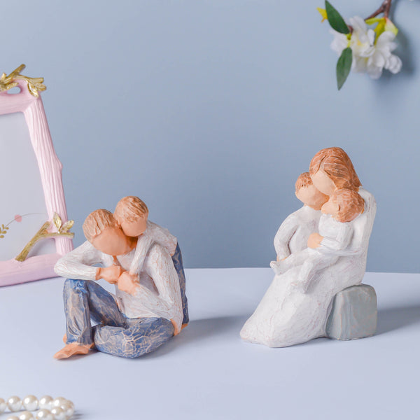 Parent and Child Showpiece