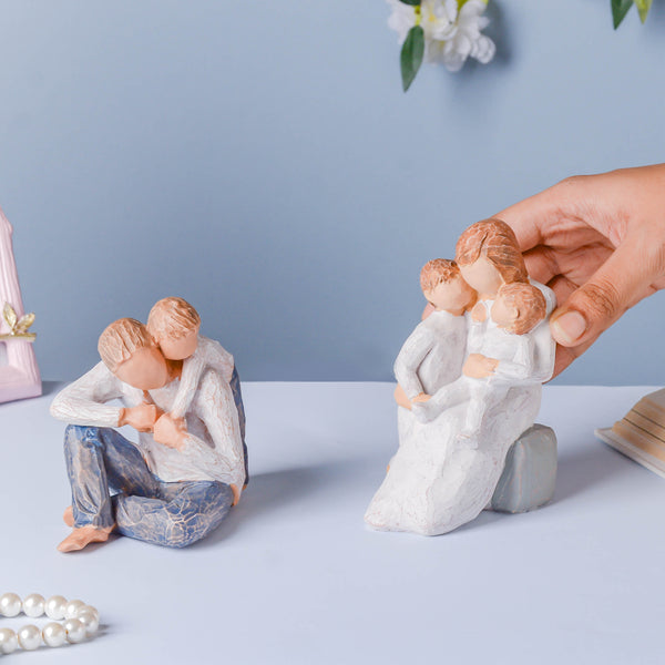Parent and Child Showpiece