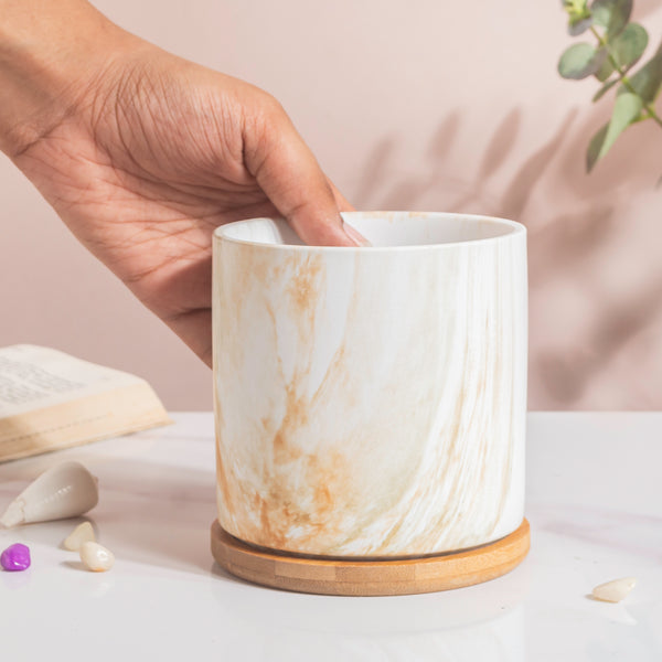 Carrara Brown Splash White Planter With Wooden Coaster
