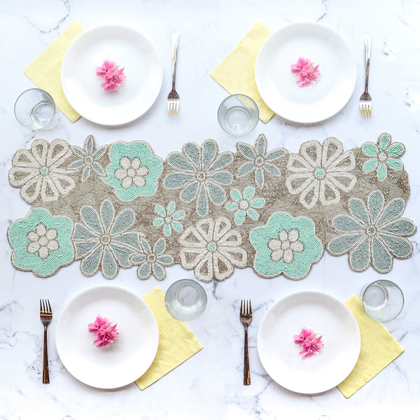 BEADS Blossom Runner - Blue, White and Silver