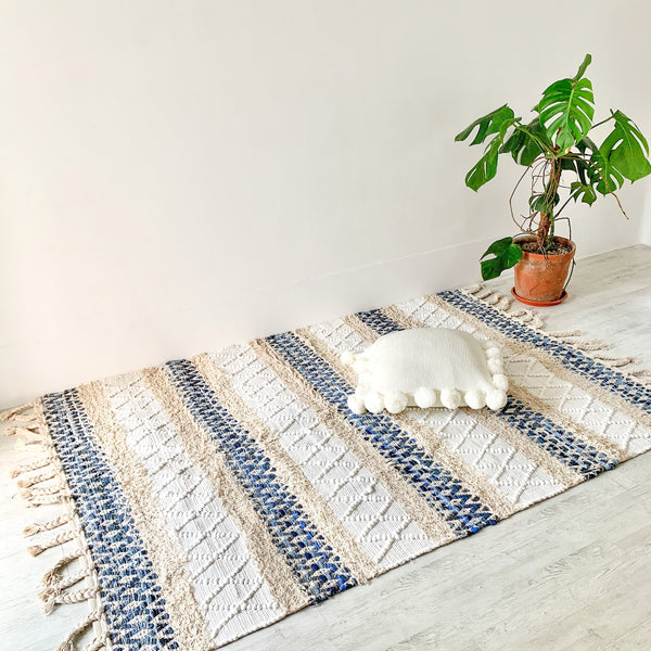 BOHO Ivy Hand Woven Rug - White and Blue