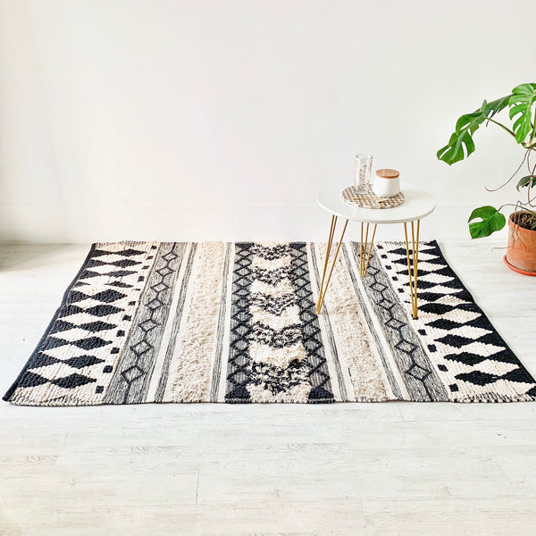 BOHO Avery Hand Woven Rug - Black & Beige