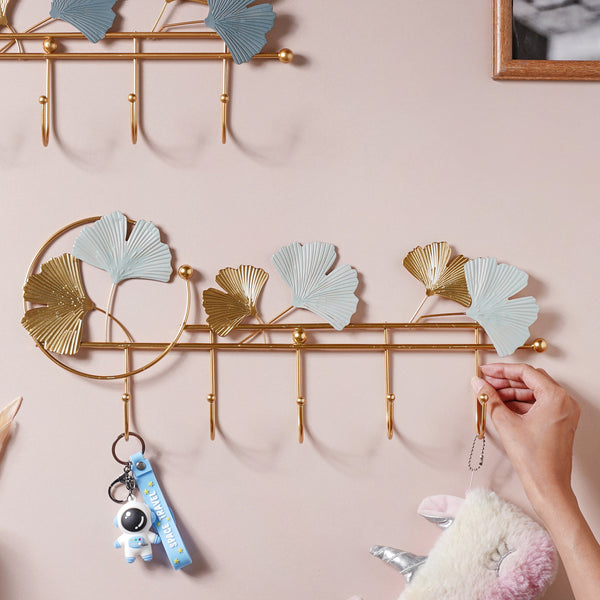 Wall Mount Hanger