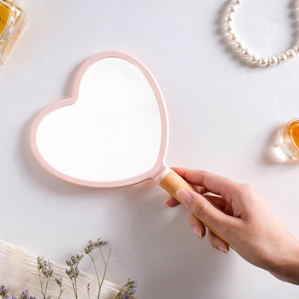 Beauty Heart Handheld Mirror Pink