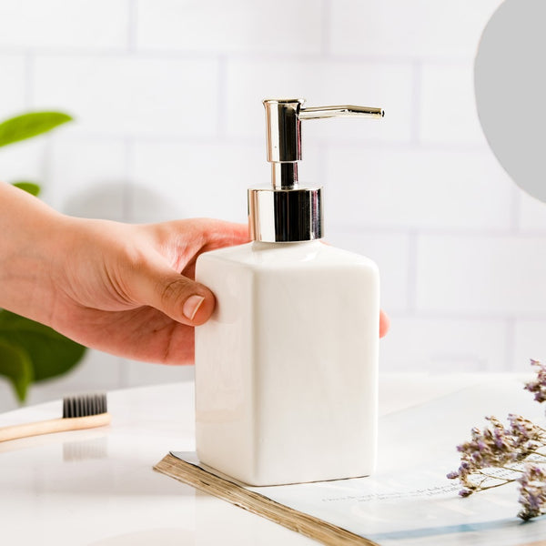 Celestria Ceramic Dispenser With Nozzle White 6 Inch
