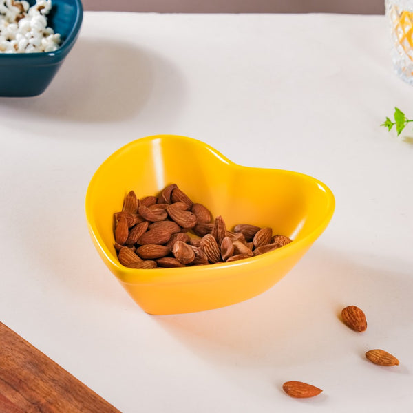 Hearty Ceramic Bakeware Small Yellow 6 Inch - Baking Dish