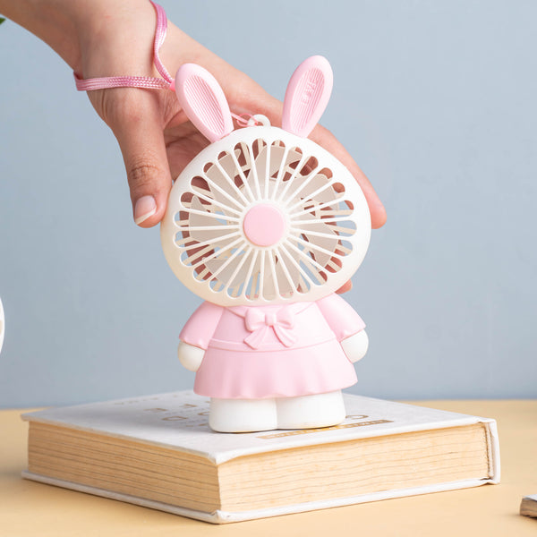 Cartoon Fan With Light