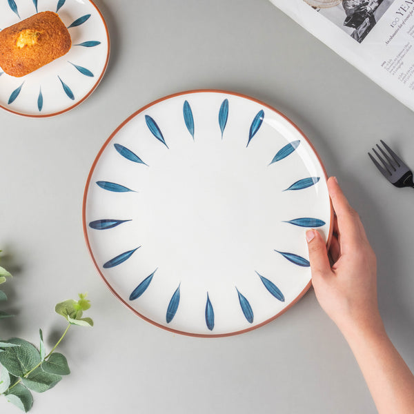 Teardrop Dinner Plate Blue 10 Inch