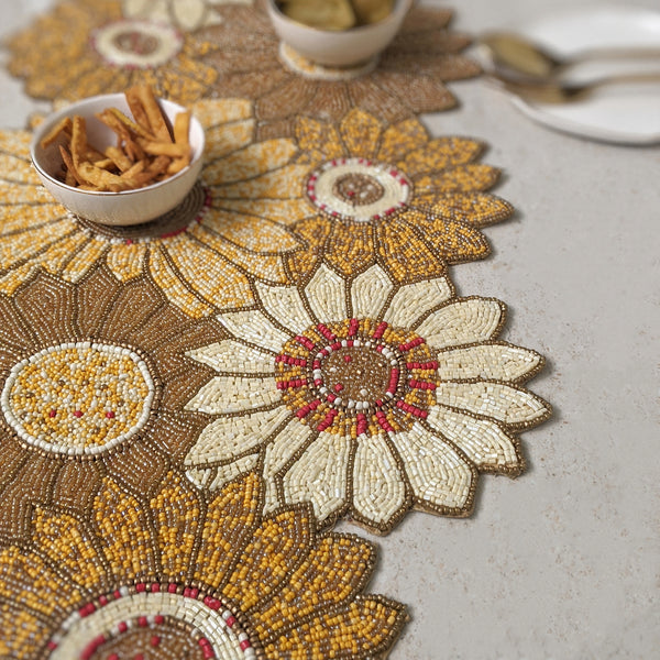BEADS Sunflower Runner - Yellow, White and Gold
