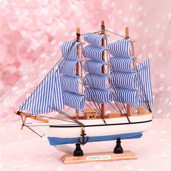 Boat Showpiece