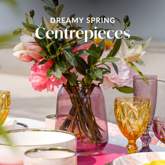 Simple Spring Themed Centrepieces for Your Dining Table | Nestasia