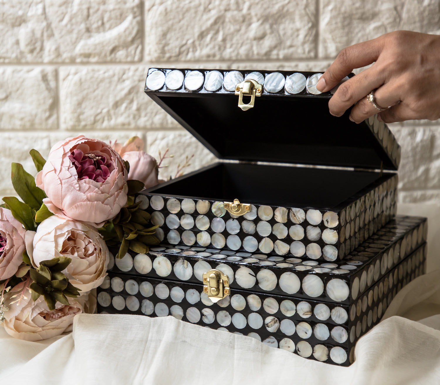 Decorative Gift Boxes : Buy Decor Boxes Online