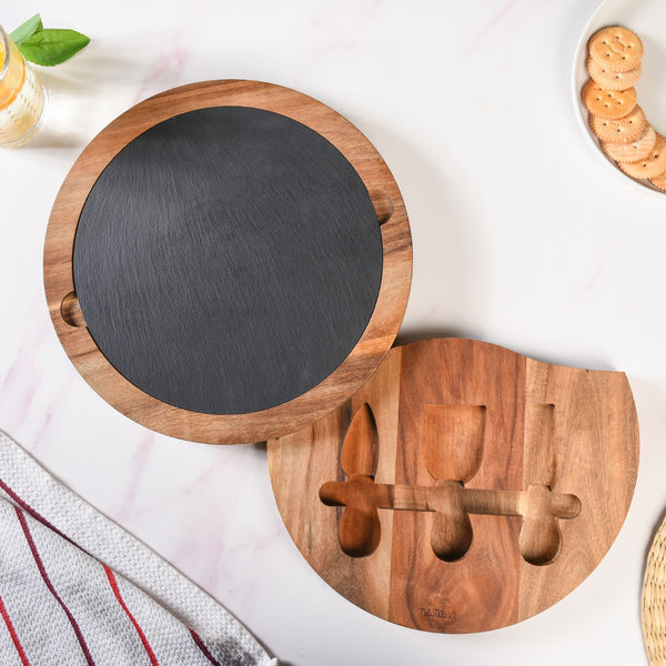 Round Wooden Charcuterie Board With Cheese Knives