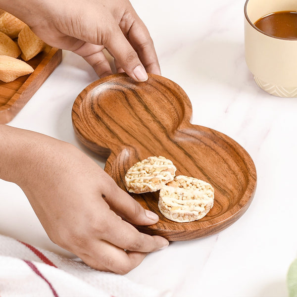 Acacia Wood Eight Shape Serving Platter 8 Inch