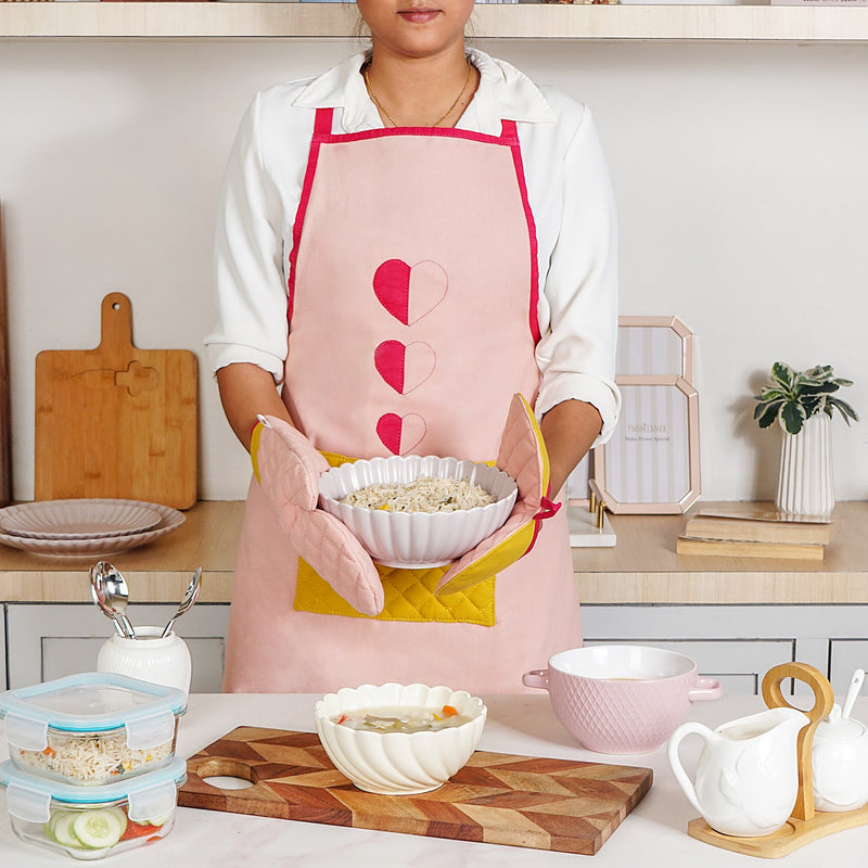 All Hearts Chef Apron With Mitten And Pot Holder