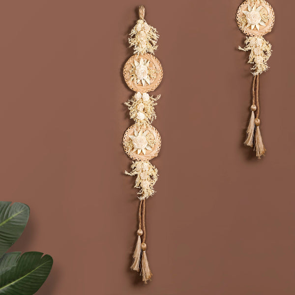 All Natural Wall Hanging With Sola Flowers And Dried Grass Set Of 2
