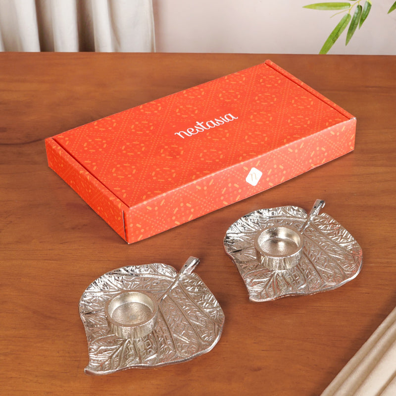 Aluminium Betel Leaf Tealight And Agarbatti Holder Set Of 2