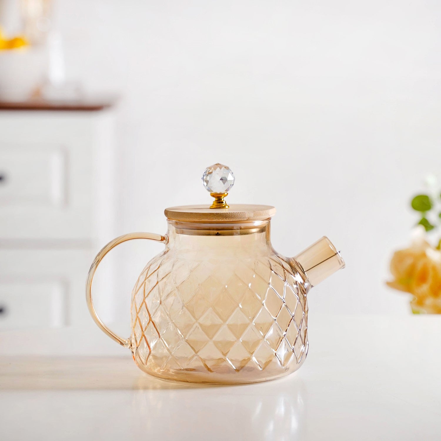 Amber Diamond Glass Jug with Bamboo Lid 1300ml