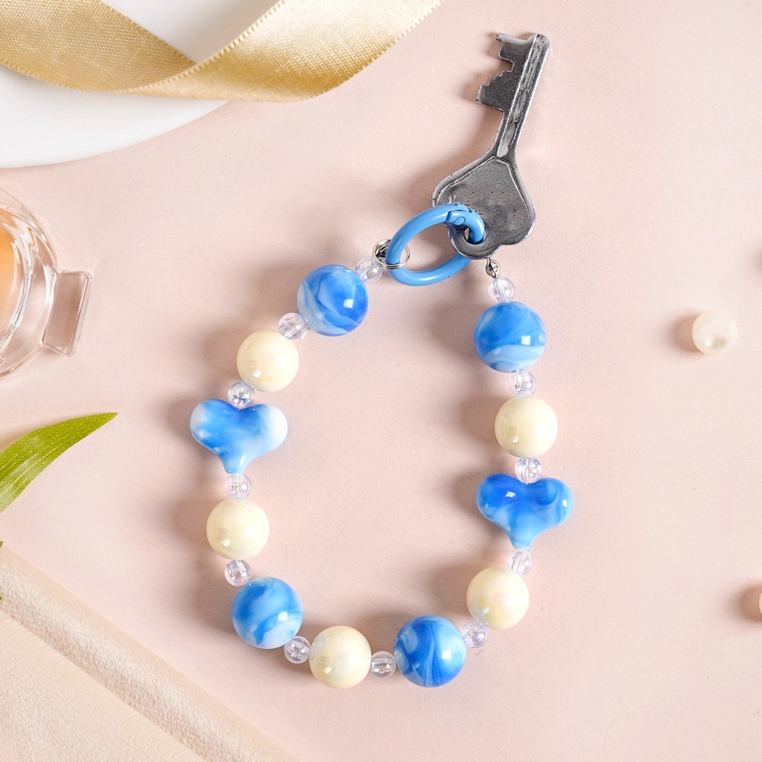 Aqua Amour Beaded Keychain Online - Premium Keychain | Nestasia
