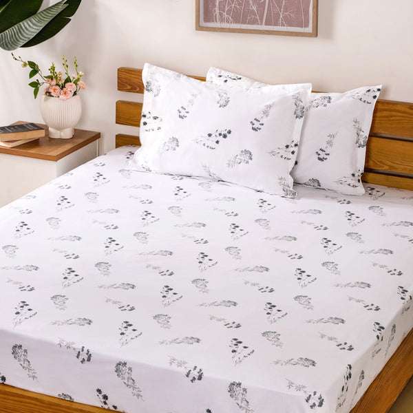 Pure Cotton Printed Bedsheet And Pillow Case Set 180 TC King Size 275x275 cm