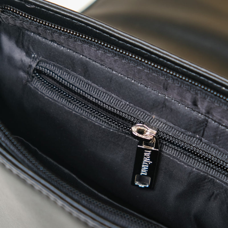 Shoulder Bag With Chain Strap Black