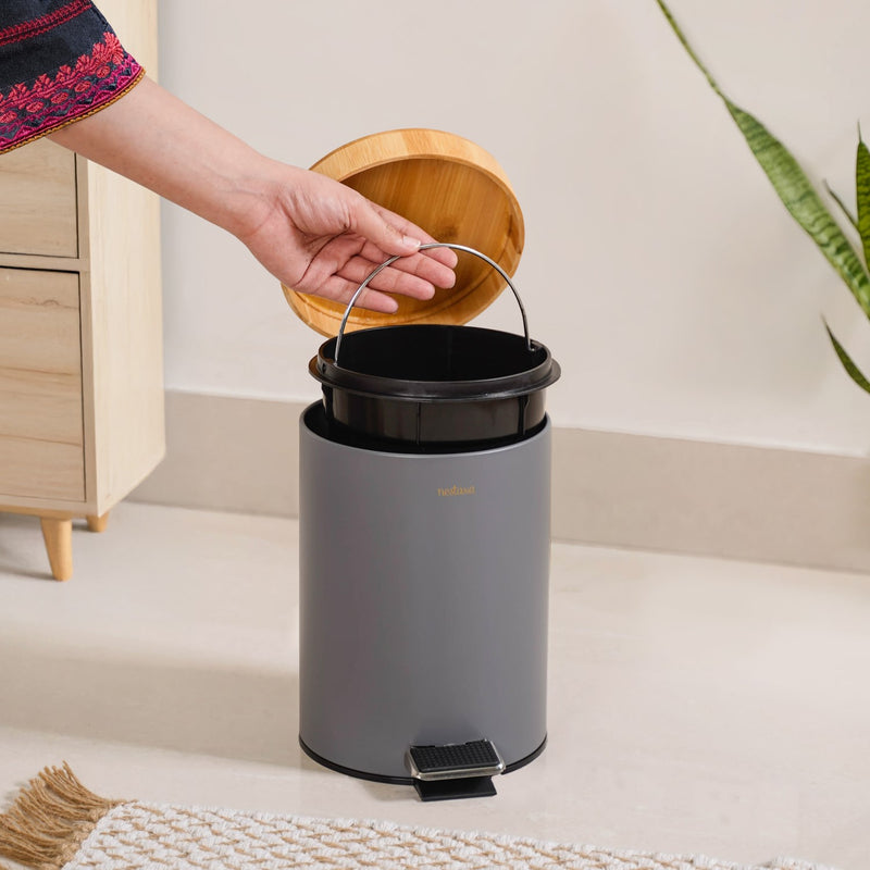Bamboo Lid Metal Dustbin With Bucket Grey 3000ml