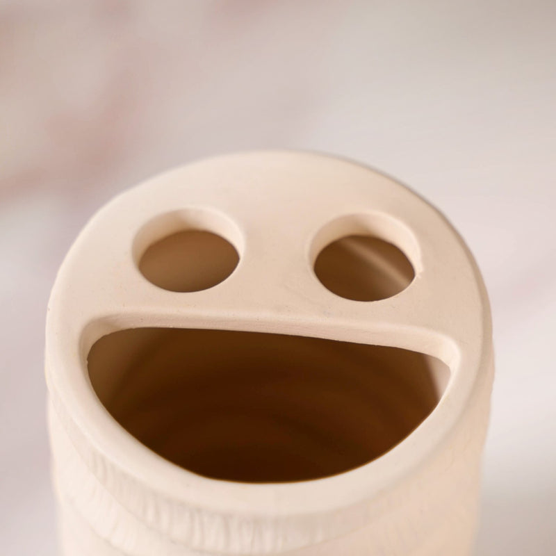 Wave Design Bathroom Accessories Set Of 3 Beige