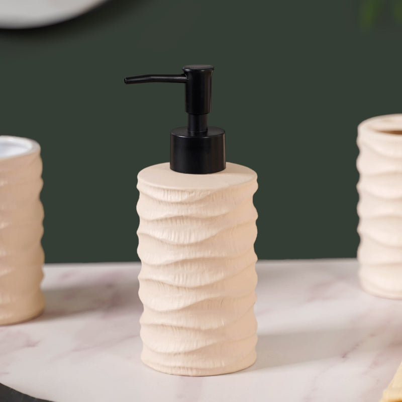 Wave Design Bathroom Accessories Set Of 3 Beige