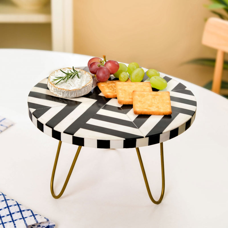 Black And White Optical Art Riser