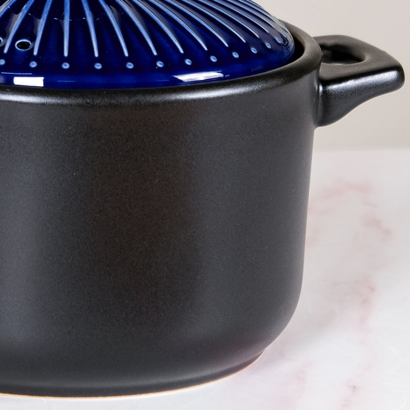 Black Ceramic Cooking Pot With Deep Blue Lid 3000ml