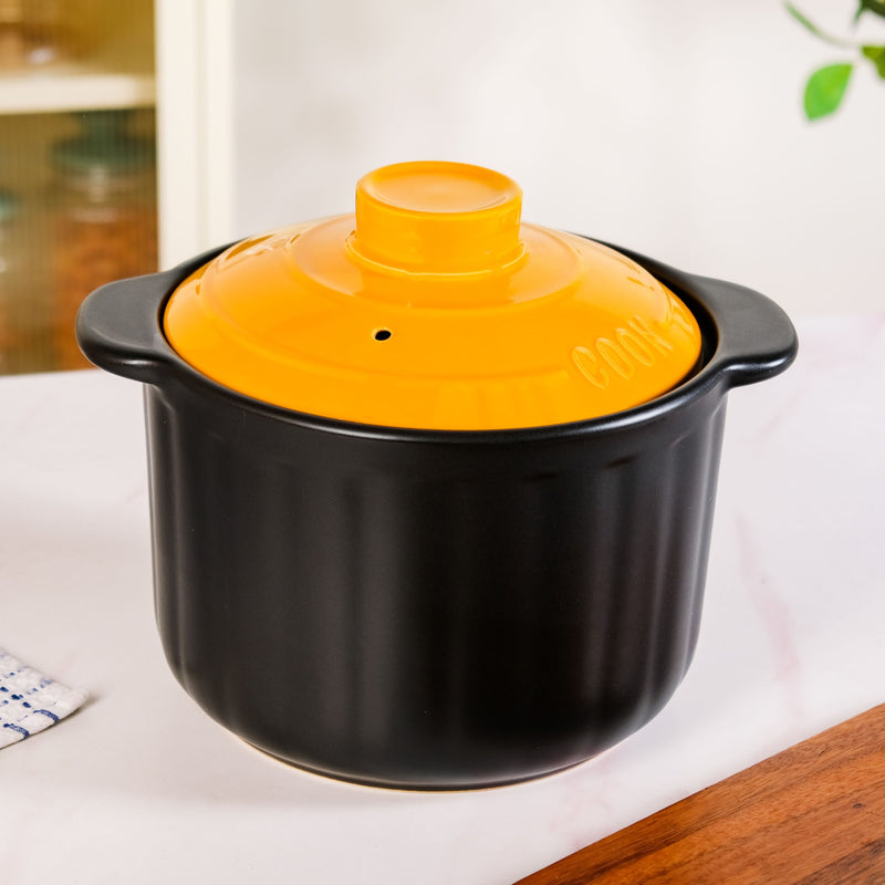 Black Cookpot With Yellow Dome Lid 5500ml