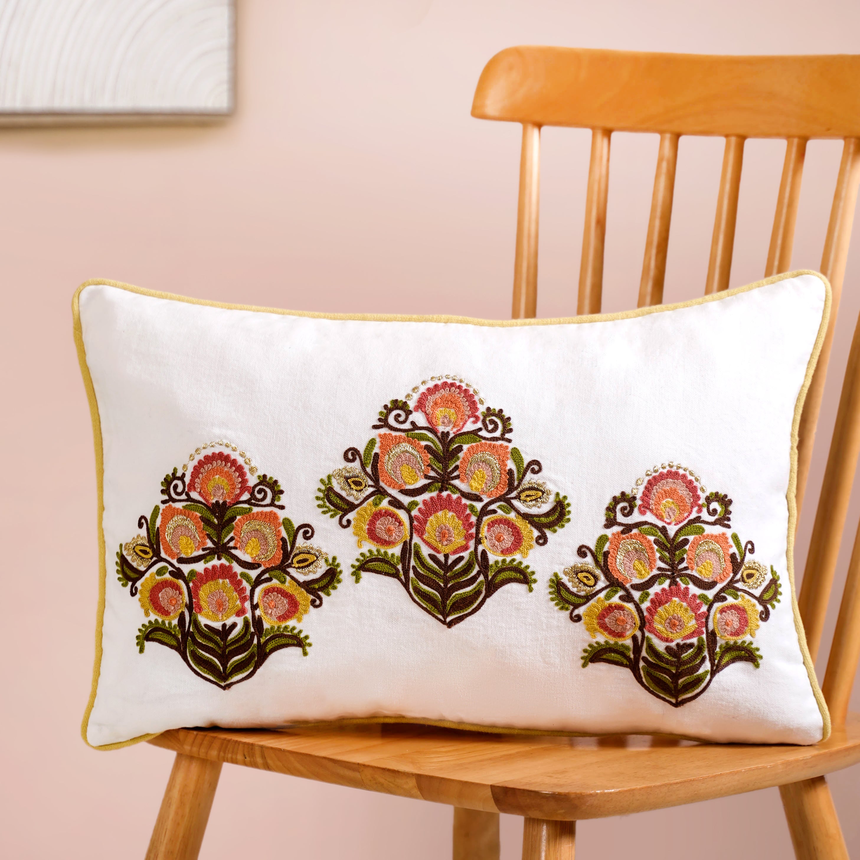 Bouquet Motif Cotton Canvas Embroidered Cushion Cover 50x30cm