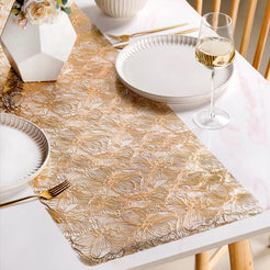 Blooming Gleam Embossed Runner