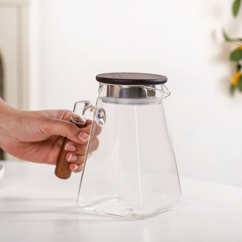 Borosilicate Glass Jug With Wooden Lid 1150ml