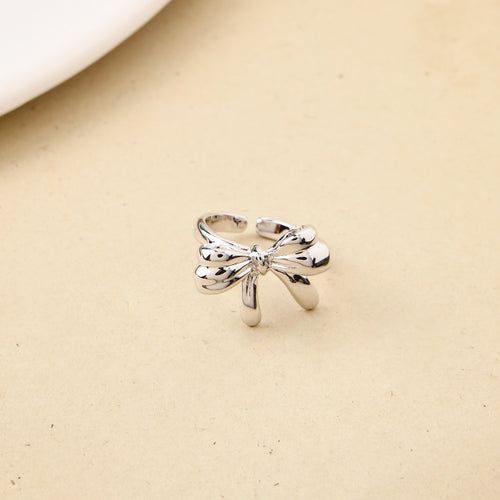 Bow Silver Statement Ring