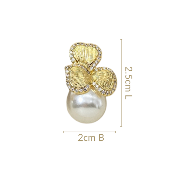 Bowed Pearl Drop Earrings White