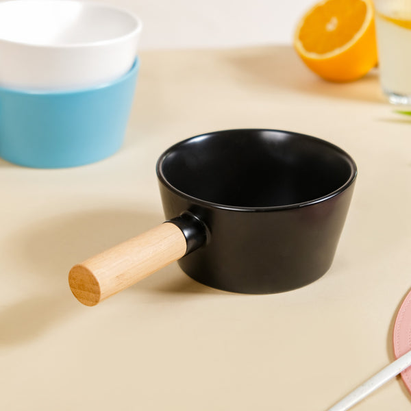 Ceramic Bowl With Handle Black 450 ml