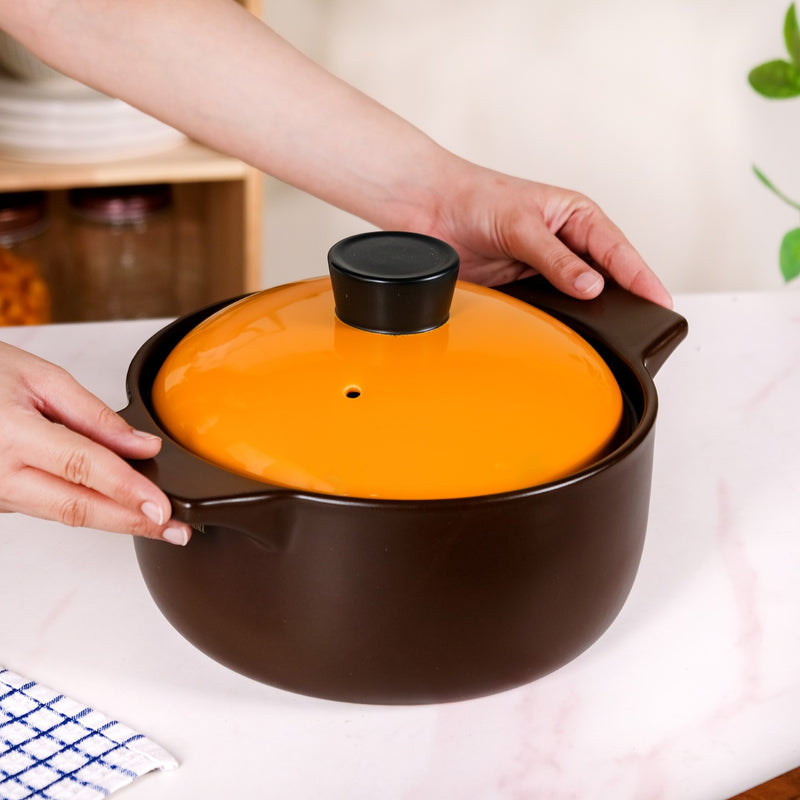 Brown Ceramic Deep Cooking Pot With Orange Lid 2900ml